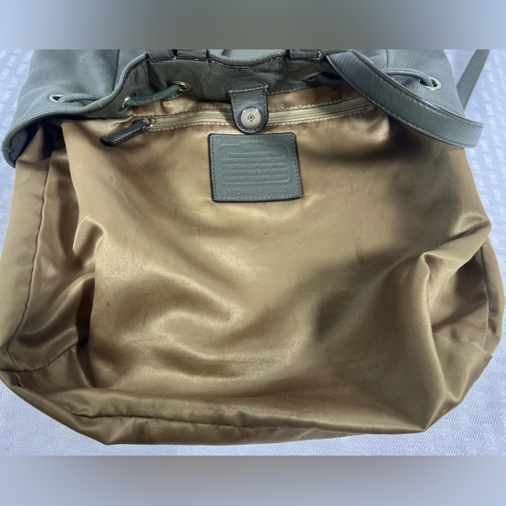 4019: Coach Olive Green Pebbled Leather Drawstring Backpack - Picture 10 of 13